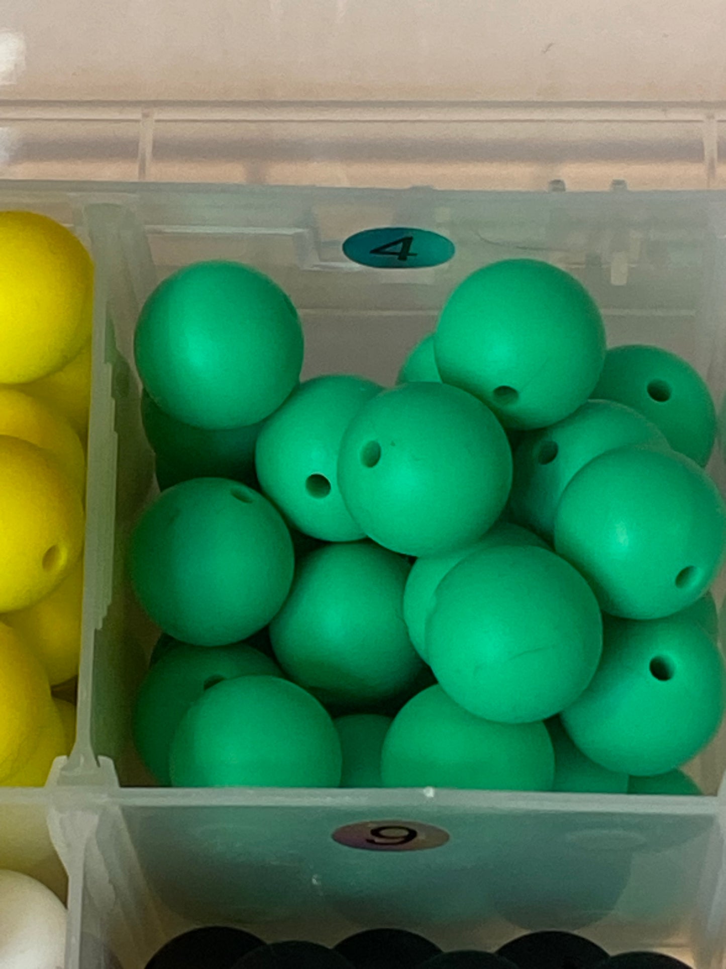 06-Silicone Beads