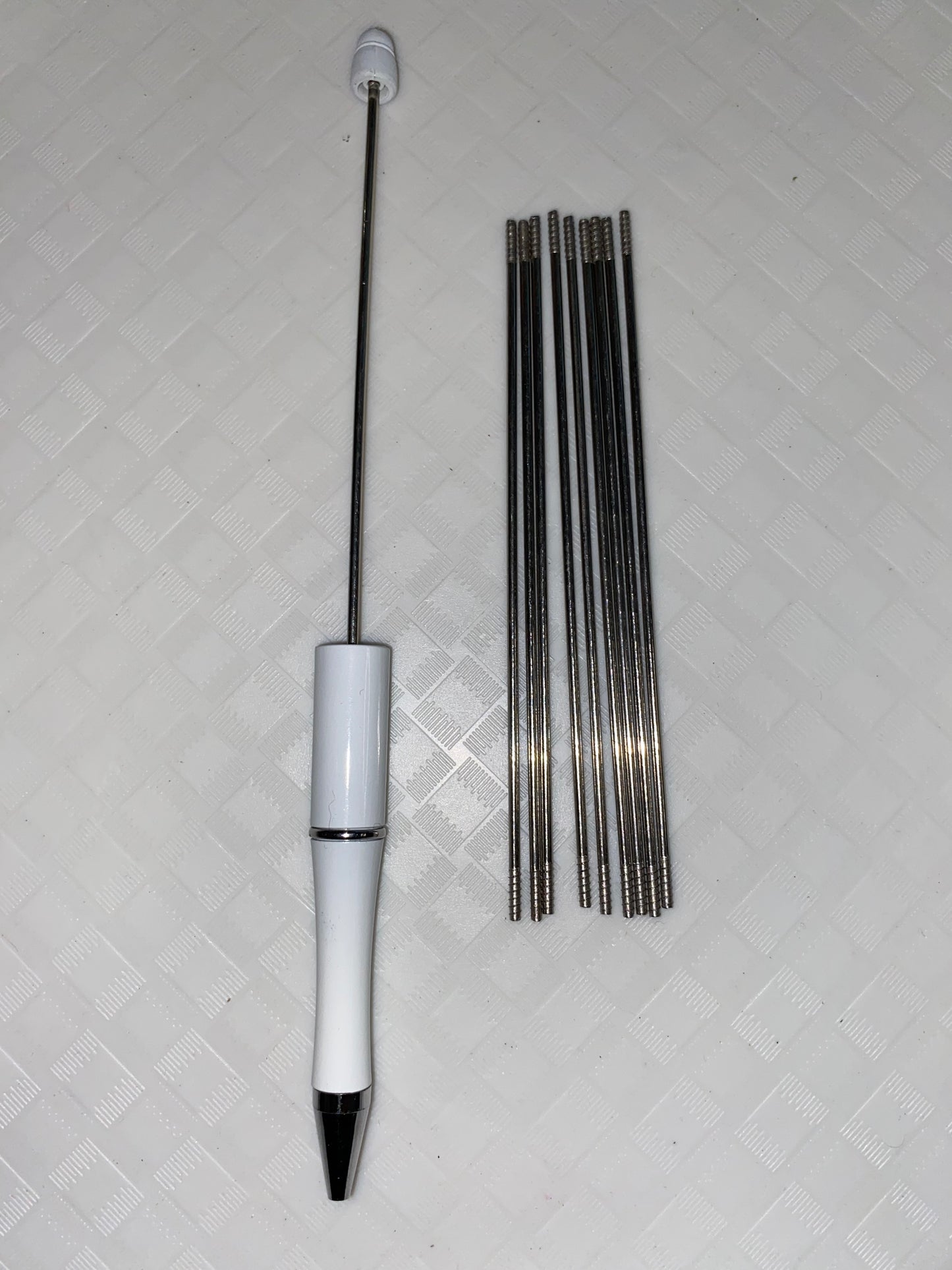 Plastic Beadable Pen Extender Bar- Adds Workable Space To Your Projects