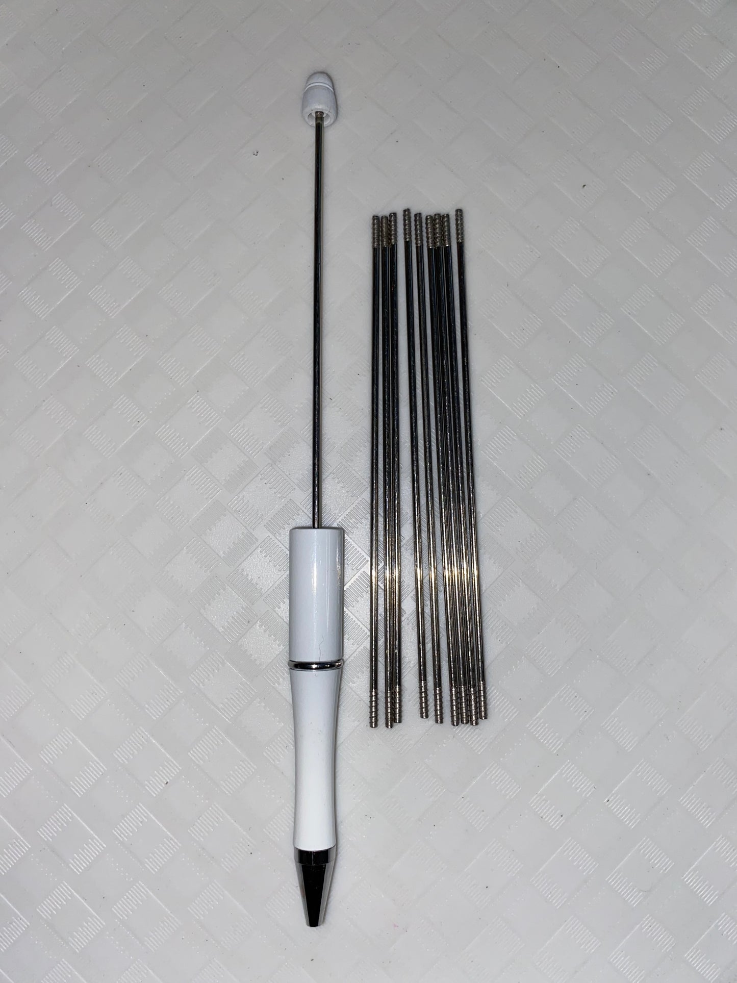 Plastic Beadable Pen Extender Bar- Adds Workable Space To Your Projects