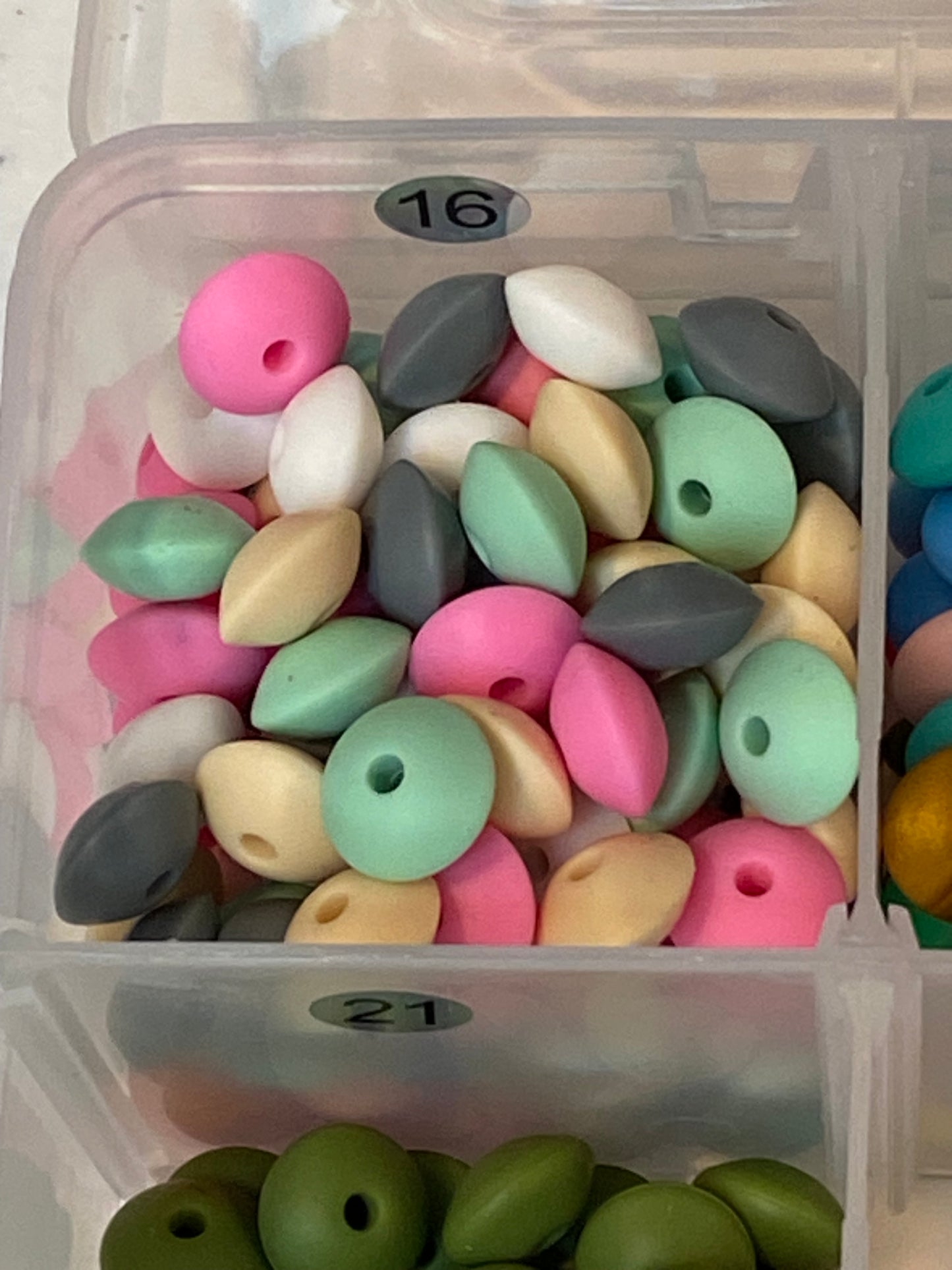 06-Silicone Beads