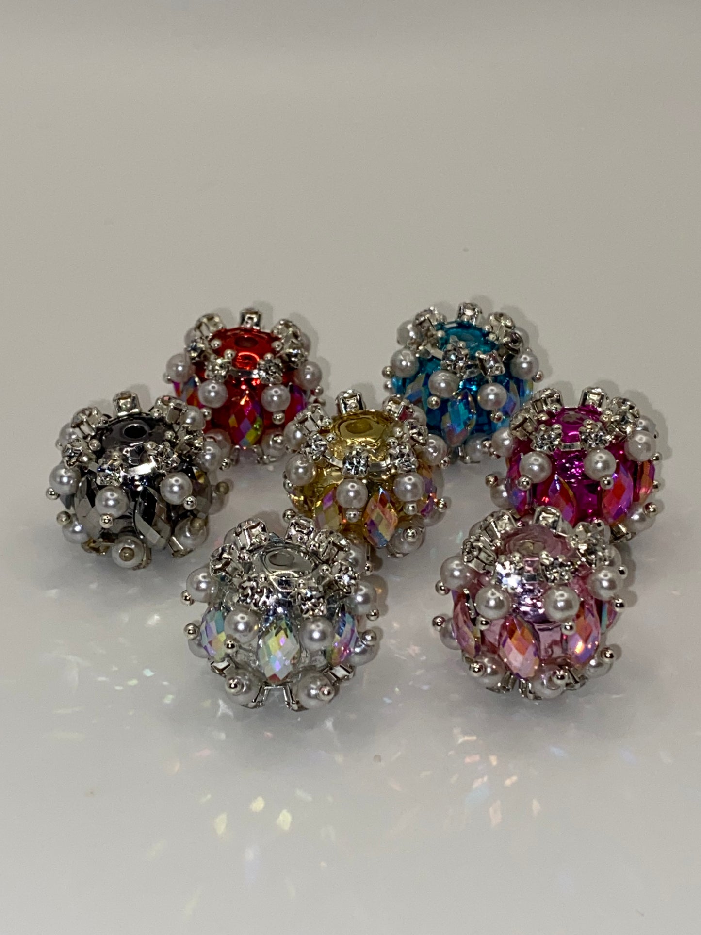 Fancy Beads W/Rhinestones & Flowers (1Pc)