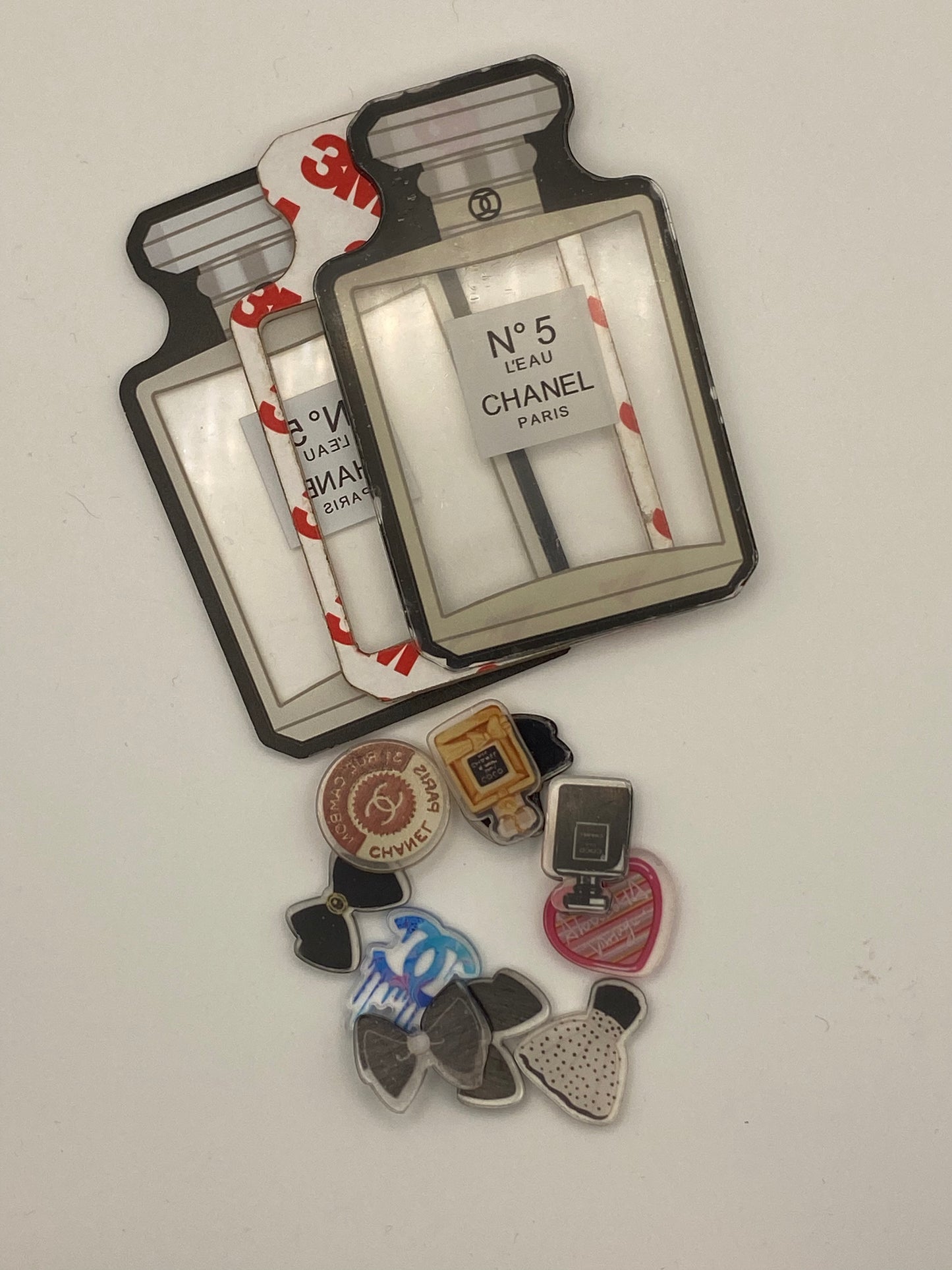 Character Acrylic Shaker Keychain Kit- Various Styles